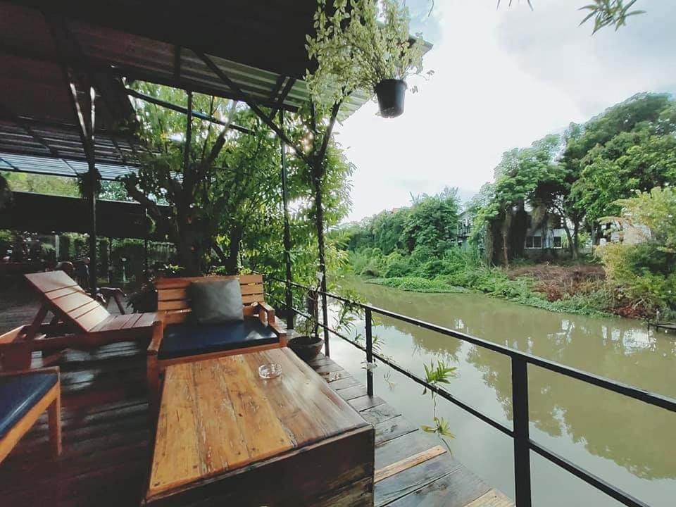 Baan Canalee Phra Nakhon Si Ayutthaya Exterior photo
